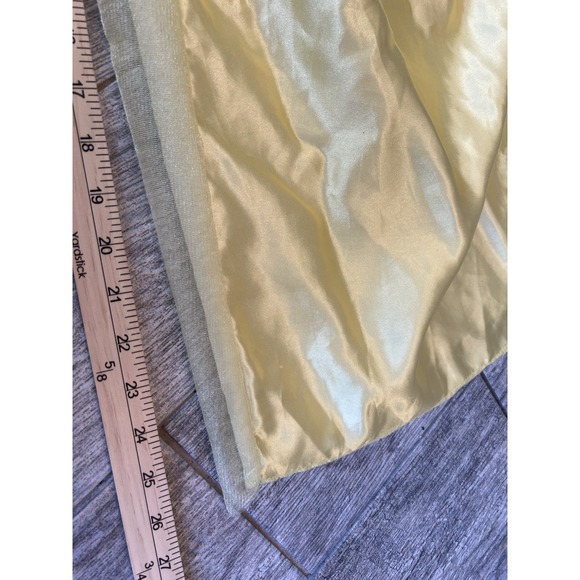 Disney Snow White Gown Princess size 8 girls Dress Halloween Costume ReAd Lights - Picture 9 of 14